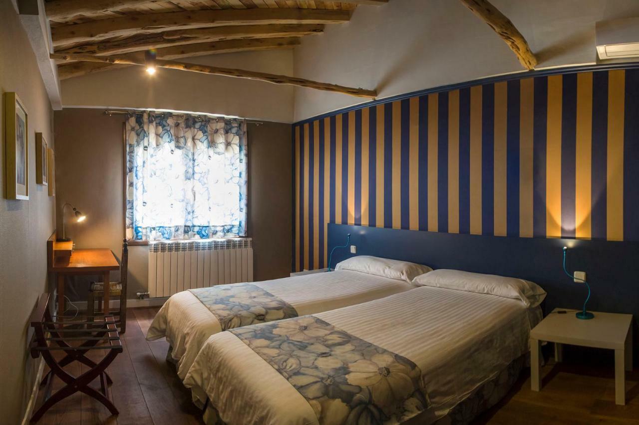 Apartamentos Rurales De La Sexma Del Sabinar Corduente Eksteriør billede