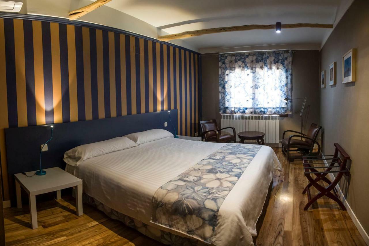 Apartamentos Rurales De La Sexma Del Sabinar Corduente Eksteriør billede