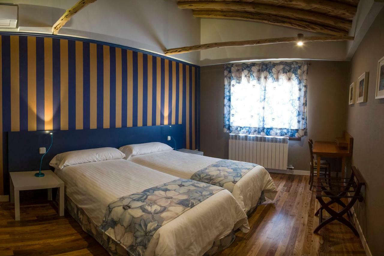 Apartamentos Rurales De La Sexma Del Sabinar Corduente Eksteriør billede