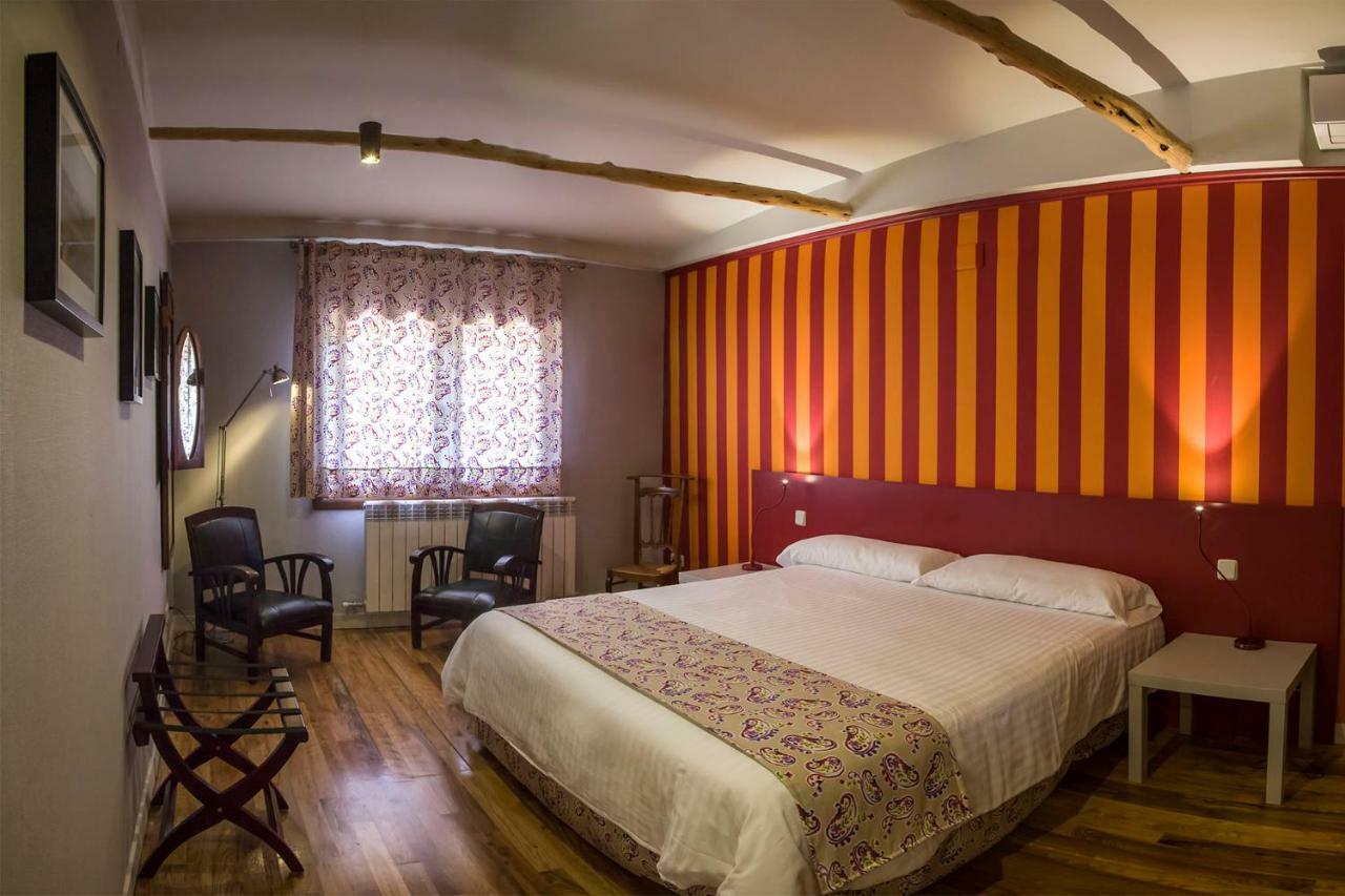 Apartamentos Rurales De La Sexma Del Sabinar Corduente Eksteriør billede